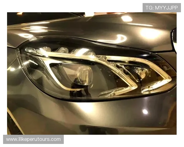 凯发奔驰宝马：豪华车界的巅峰之作，彰显尊贵与品味的完美结合